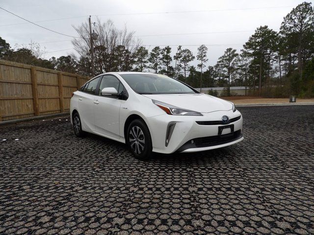 2020 Toyota Prius XLE