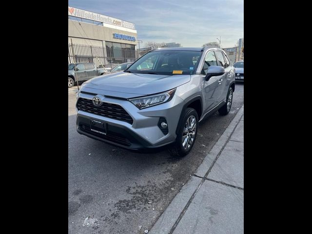 2020 Toyota RAV4 XLE Premium