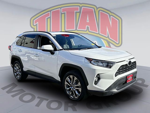 2020 Toyota RAV4 XLE Premium