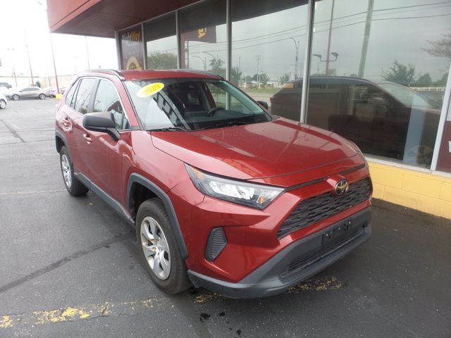 2020 Toyota RAV4 LE