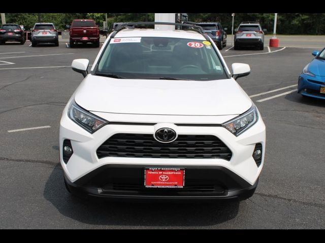 2020 Toyota RAV4 XLE