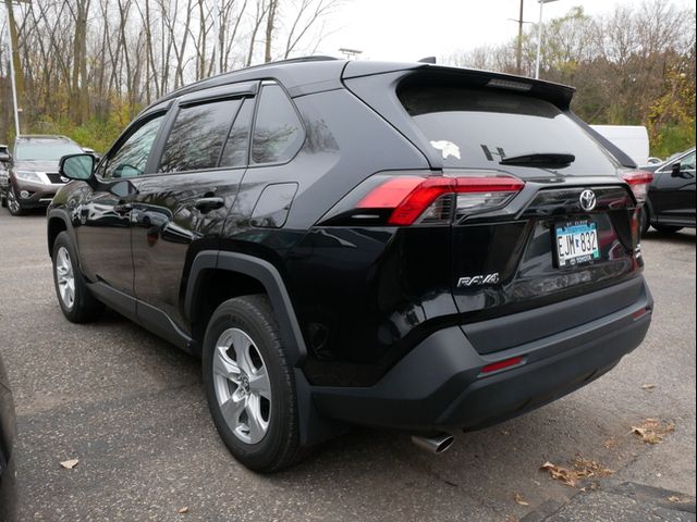 2020 Toyota RAV4 XLE