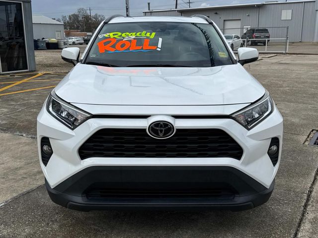 2020 Toyota RAV4 XLE