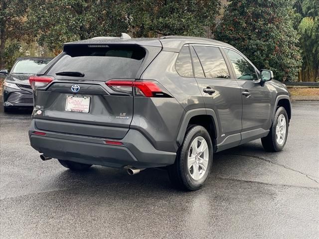 2020 Toyota RAV4 Hybrid LE