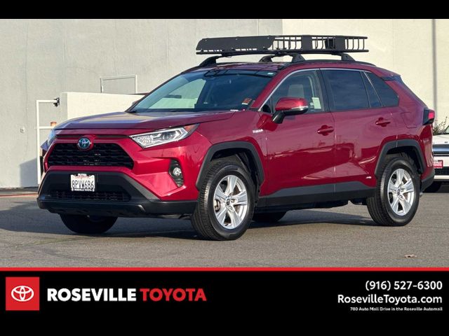 2020 Toyota RAV4 Hybrid XLE