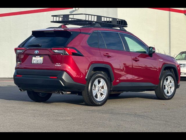 2020 Toyota RAV4 Hybrid XLE