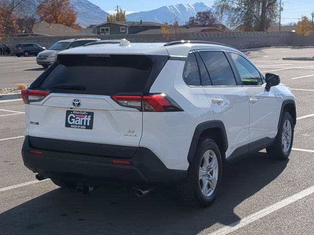 2020 Toyota RAV4 Hybrid LE