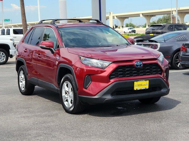 2020 Toyota RAV4 Hybrid LE