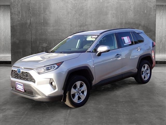 2020 Toyota RAV4 Hybrid XLE