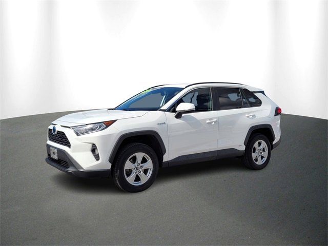 2020 Toyota RAV4 Hybrid XLE