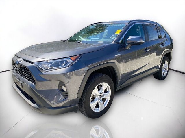 2020 Toyota RAV4 Hybrid XLE