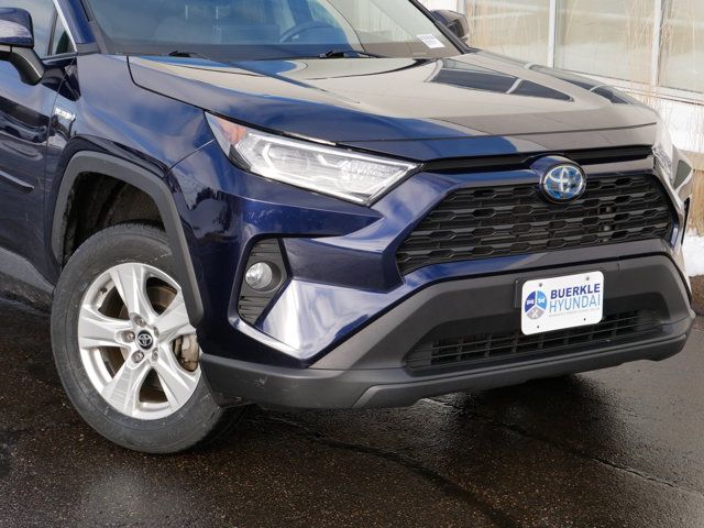 2020 Toyota RAV4 Hybrid XLE