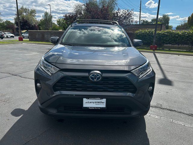 2020 Toyota RAV4 Hybrid XLE