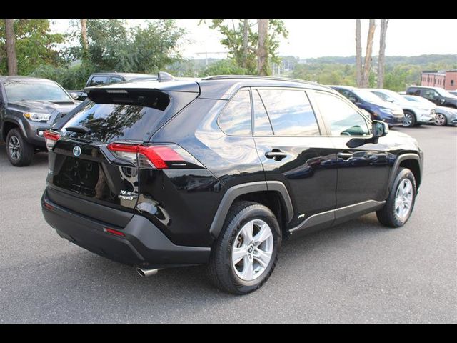 2020 Toyota RAV4 Hybrid XLE