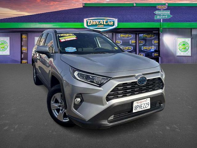 2020 Toyota RAV4 Hybrid XLE