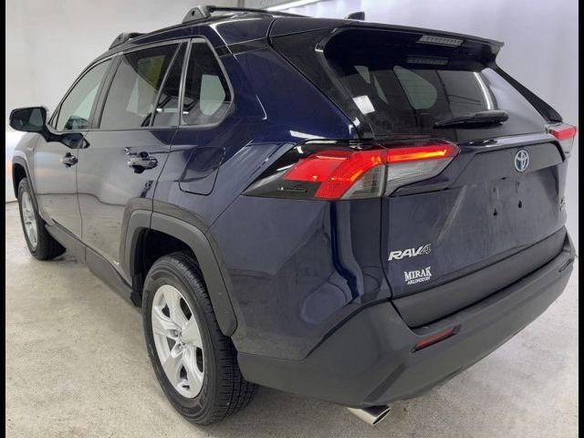 2020 Toyota RAV4 Hybrid XLE