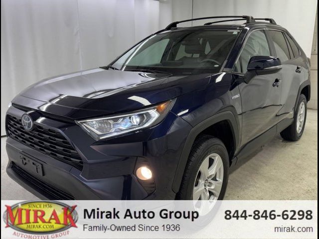 2020 Toyota RAV4 Hybrid XLE