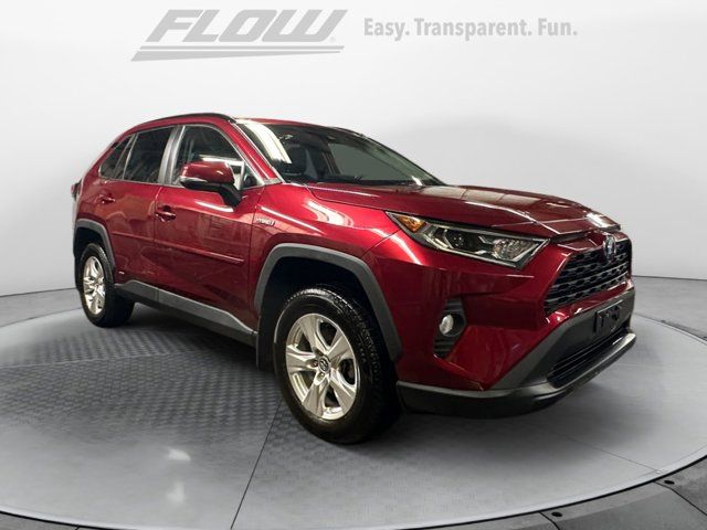 2020 Toyota RAV4 Hybrid XLE