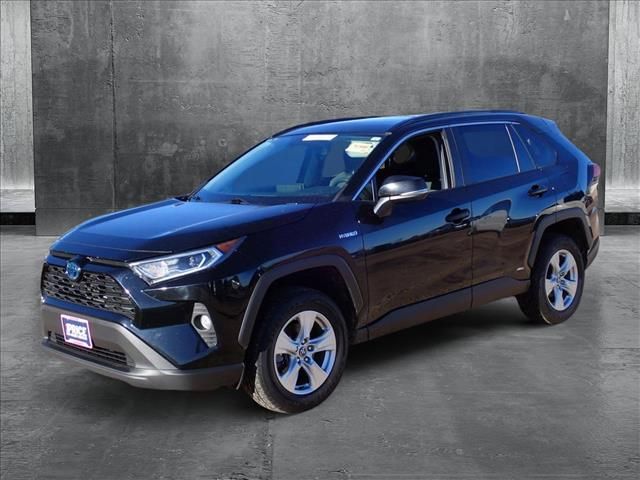 2020 Toyota RAV4 Hybrid XLE