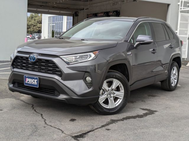 2020 Toyota RAV4 Hybrid XLE