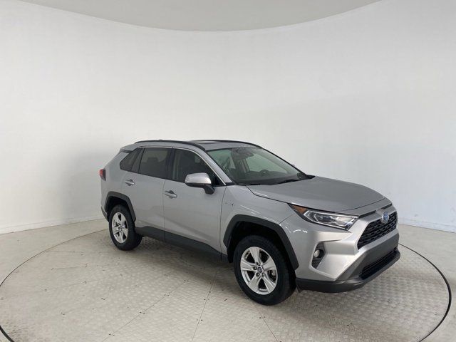 2020 Toyota RAV4 Hybrid XLE