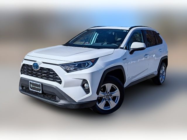 2020 Toyota RAV4 Hybrid XLE