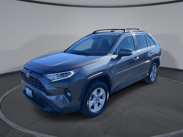 2020 Toyota RAV4 Hybrid XLE