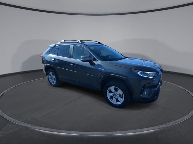 2020 Toyota RAV4 Hybrid XLE