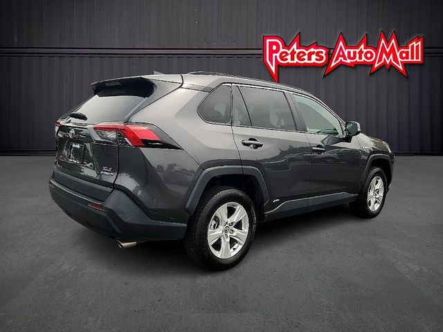 2020 Toyota RAV4 Hybrid XLE