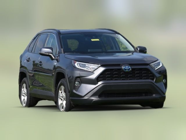 2020 Toyota RAV4 Hybrid XLE