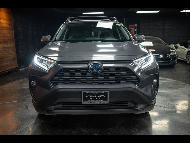 2020 Toyota RAV4 Hybrid XLE