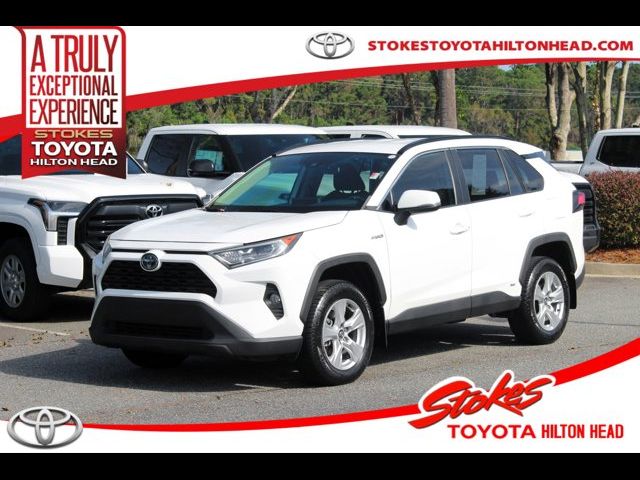 2020 Toyota RAV4 Hybrid XLE