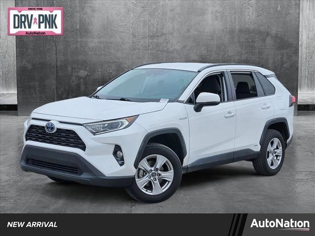 2020 Toyota RAV4 Hybrid XLE