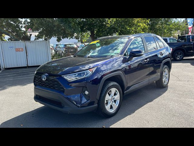 2020 Toyota RAV4 Hybrid XLE