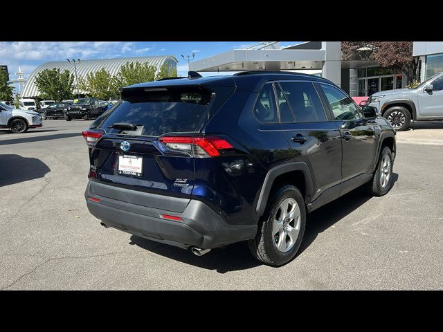 2020 Toyota RAV4 Hybrid XLE