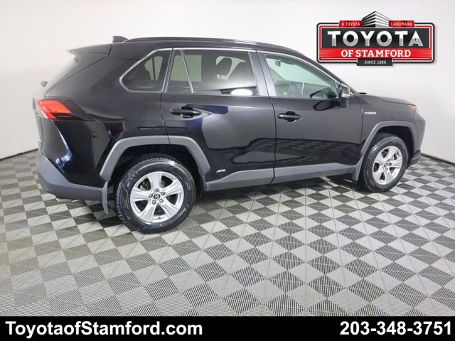 2020 Toyota RAV4 Hybrid XLE