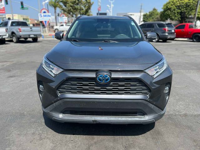 2020 Toyota RAV4 Hybrid XLE