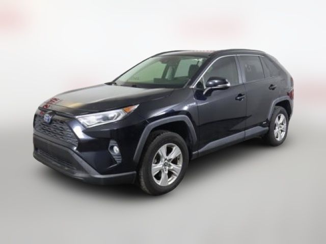 2020 Toyota RAV4 Hybrid XLE