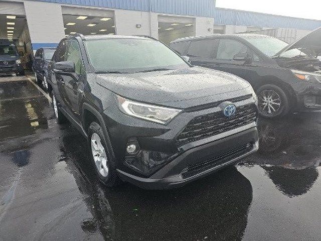 2020 Toyota RAV4 Hybrid XLE