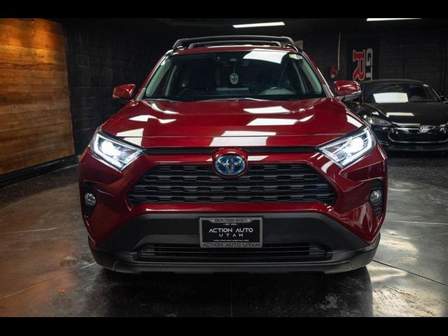 2020 Toyota RAV4 Hybrid XLE