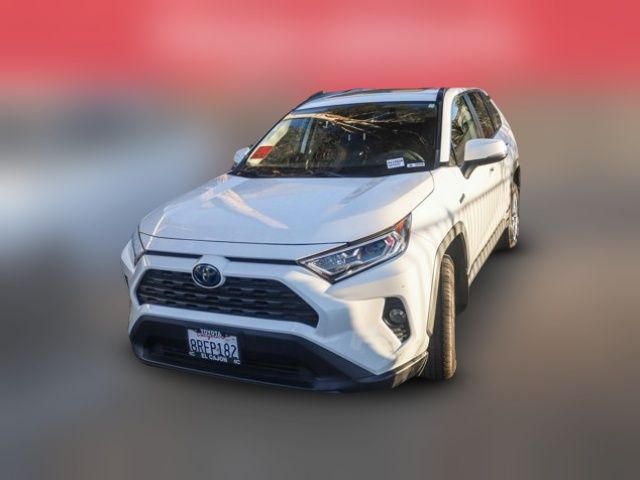 2020 Toyota RAV4 Hybrid XLE