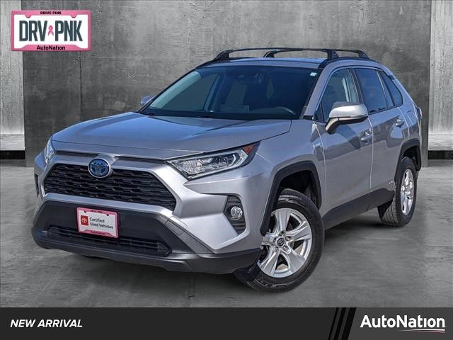 2020 Toyota RAV4 Hybrid XLE