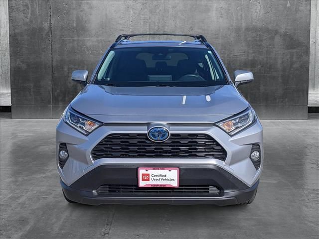 2020 Toyota RAV4 Hybrid XLE