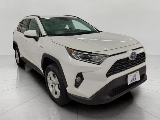 2020 Toyota RAV4 Hybrid XLE