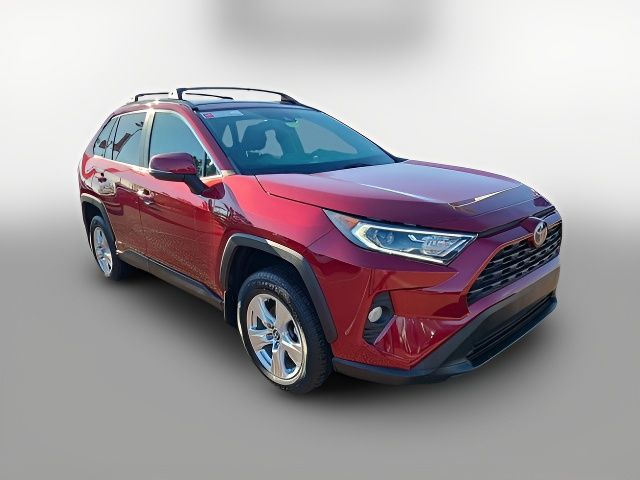 2020 Toyota RAV4 Hybrid XLE