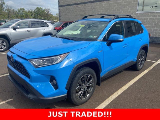 2020 Toyota RAV4 Hybrid XLE