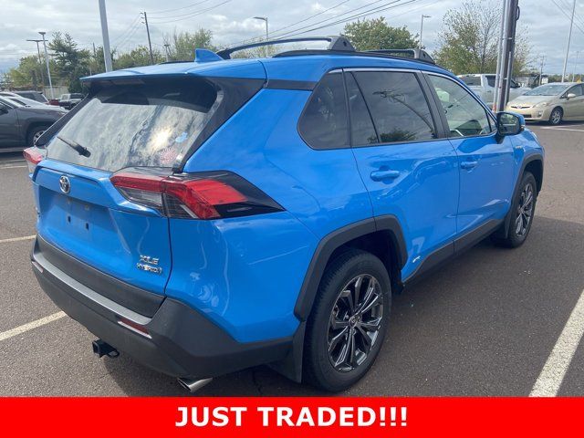 2020 Toyota RAV4 Hybrid XLE