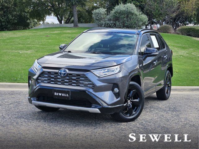 2020 Toyota RAV4 Hybrid XSE