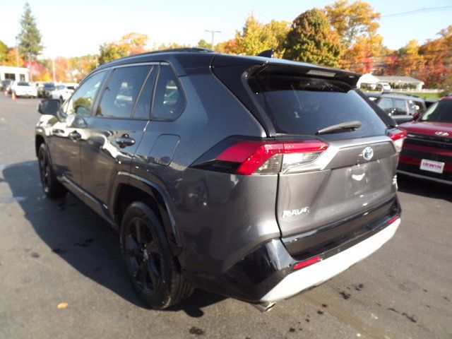 2020 Toyota RAV4 Hybrid XSE