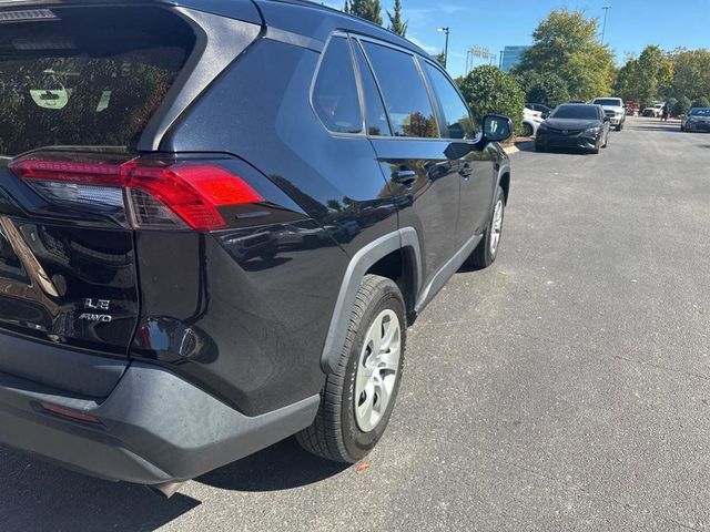 2020 Toyota RAV4 LE